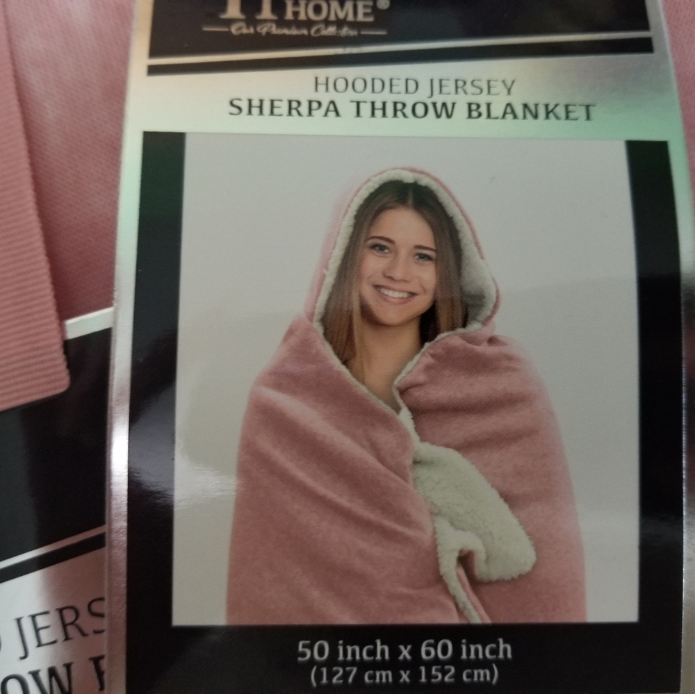 New Blush/Pink Hooded throw blanket